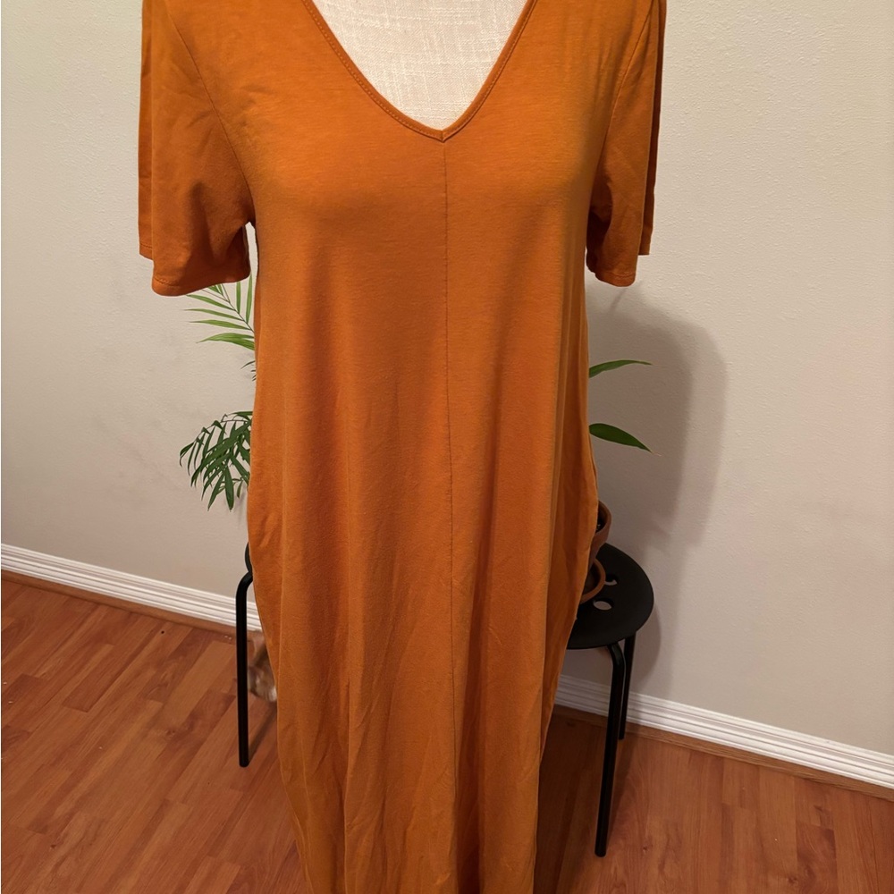 Orange/mustard V-Neck maxi Dress